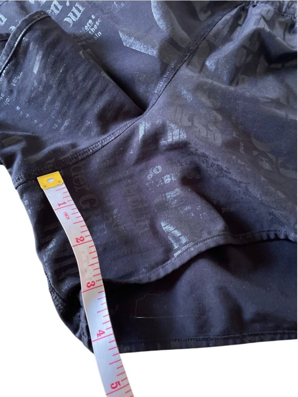 Lululemon Black Hotty Hot Shorts foil manifesto 4" Low Rise Running Gear RARE - Picture 5 of 11